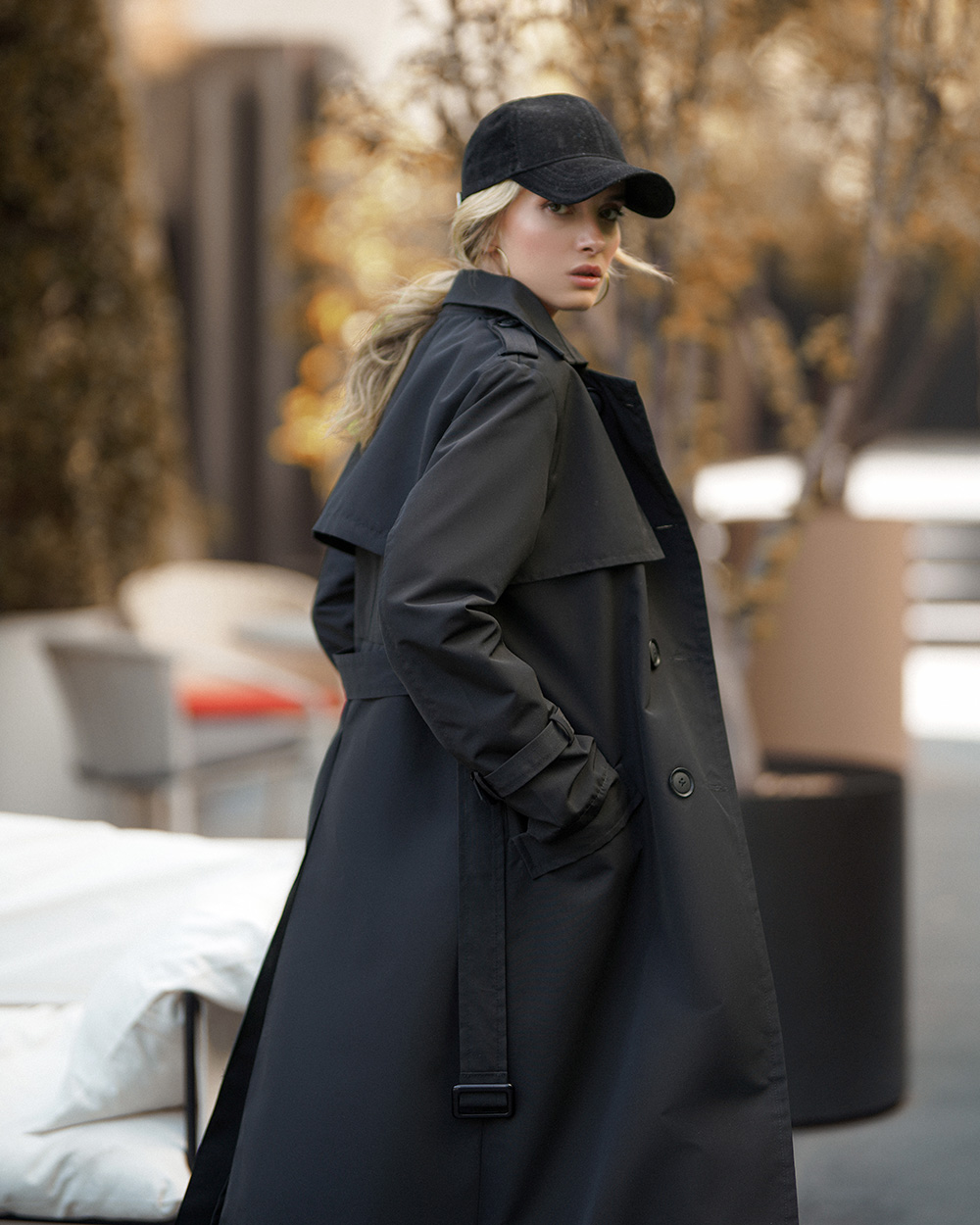 بارانی-بلند-پشت-دکمه