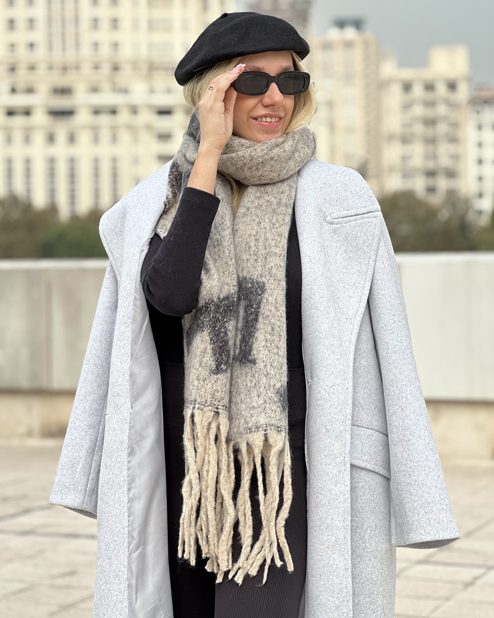 شال-پشمی-طرح-دار