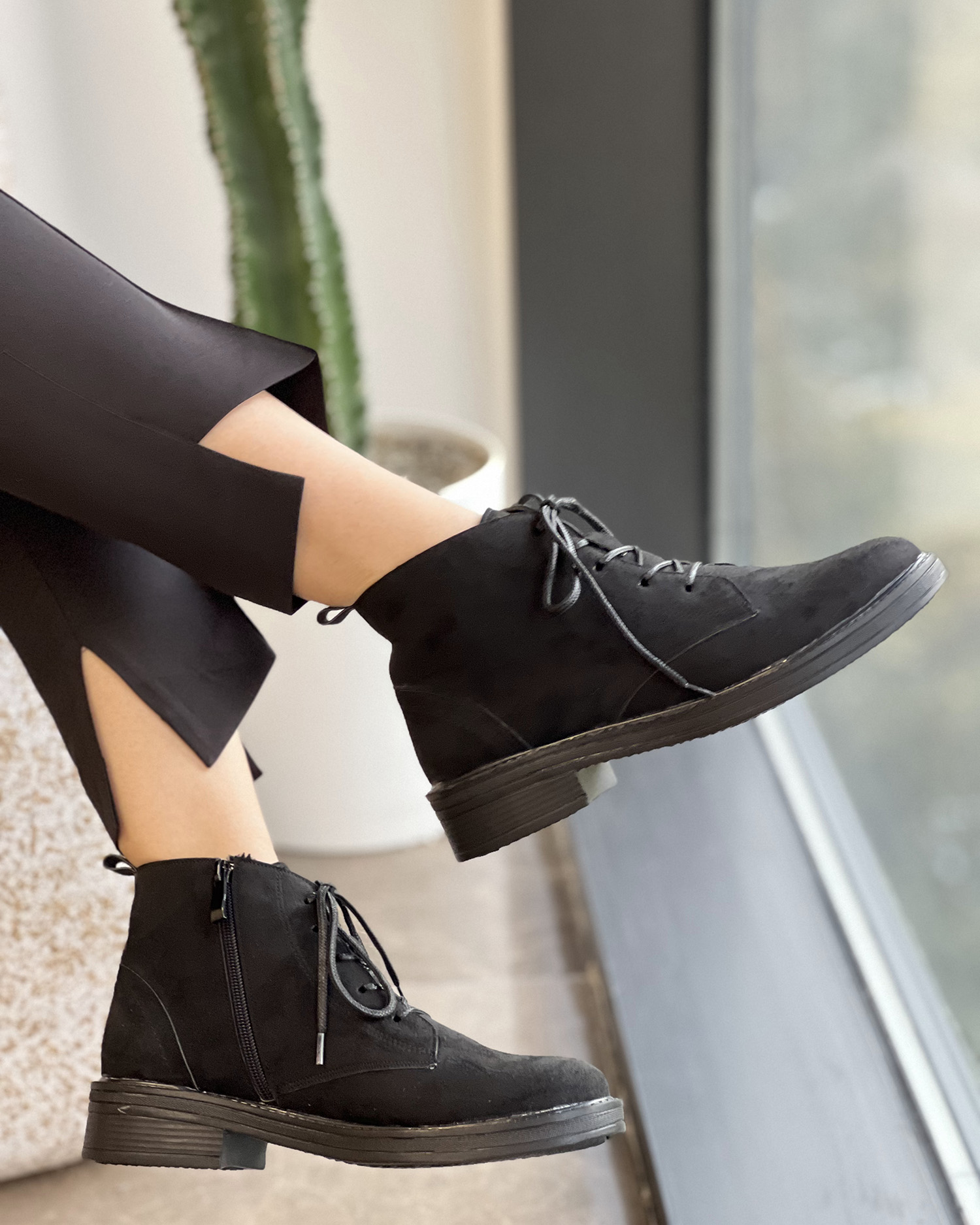 نیم-بوت-بنددار